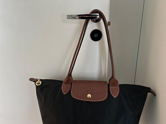 Musta Longchamp Le Pliage Shoulder L Olkalaukku Tori