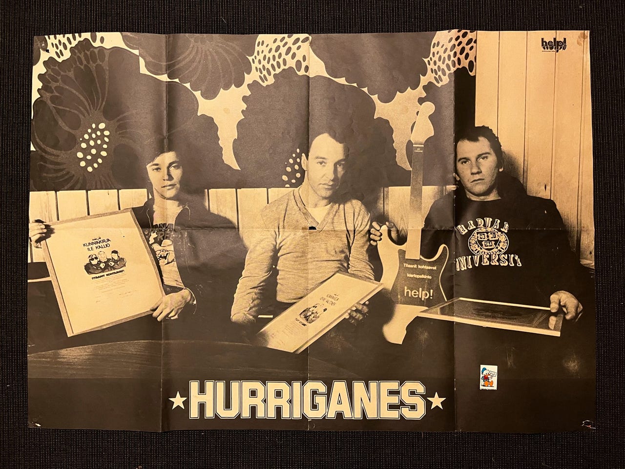 Hurriganes juliste help! lehdestä 70-luku