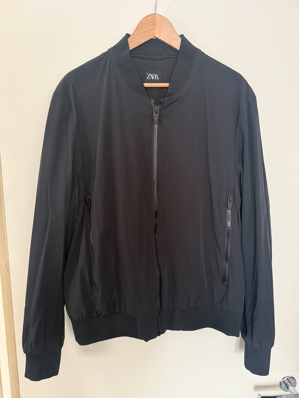 Miesten musta bomber takki M (uusi)