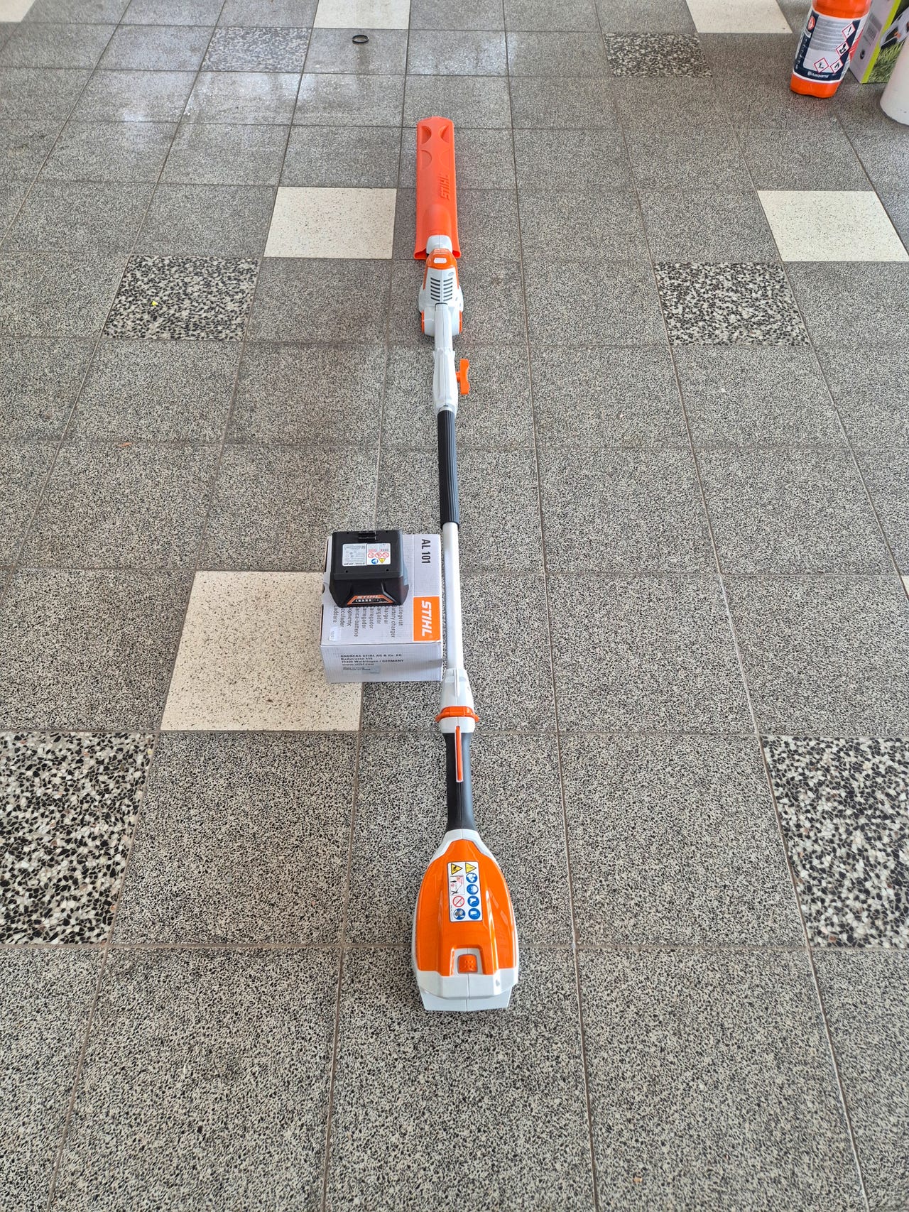 Pensasleikkuri Stihl HLA 56