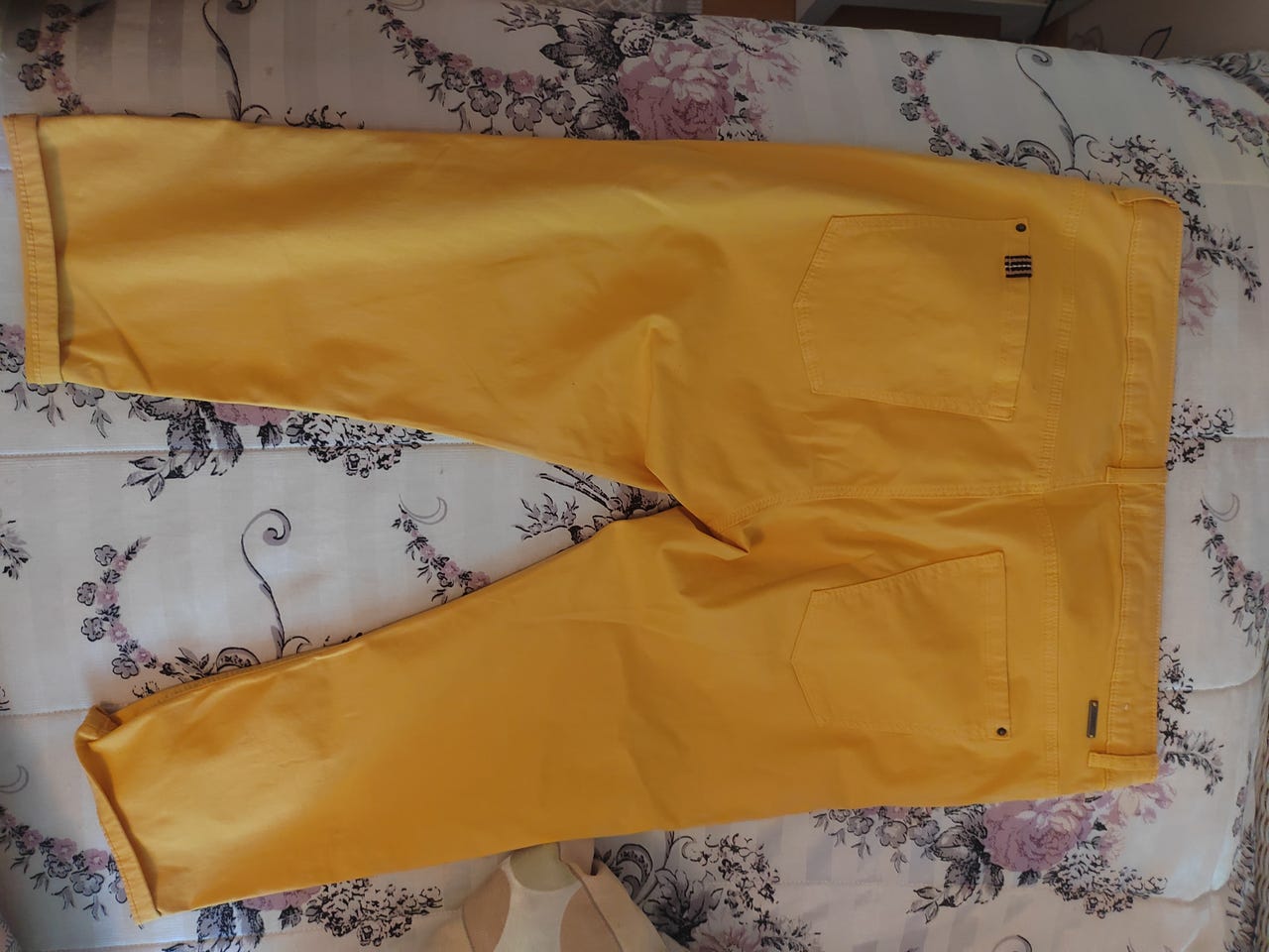 Esprit caprit koko 44