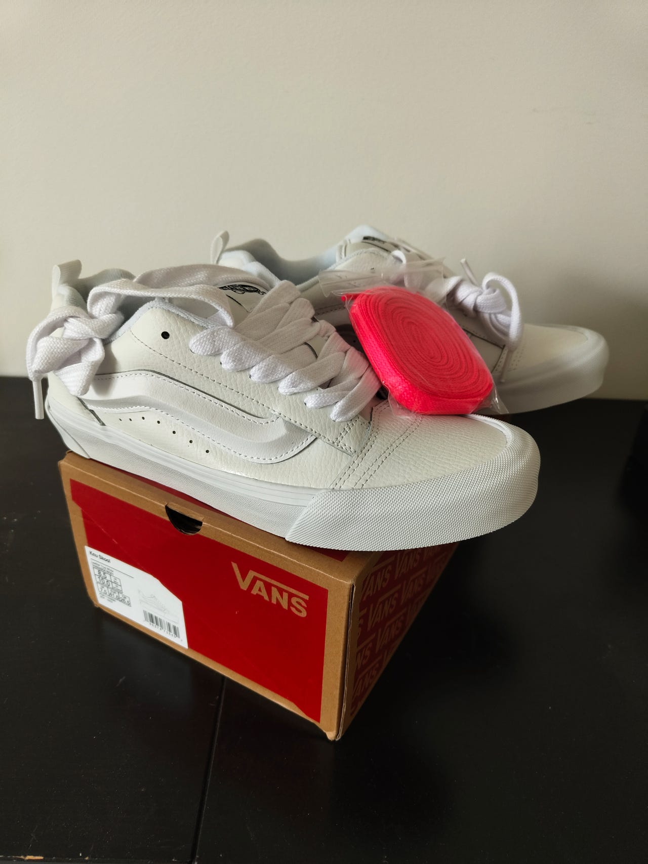 Vans knu school 41/8,5