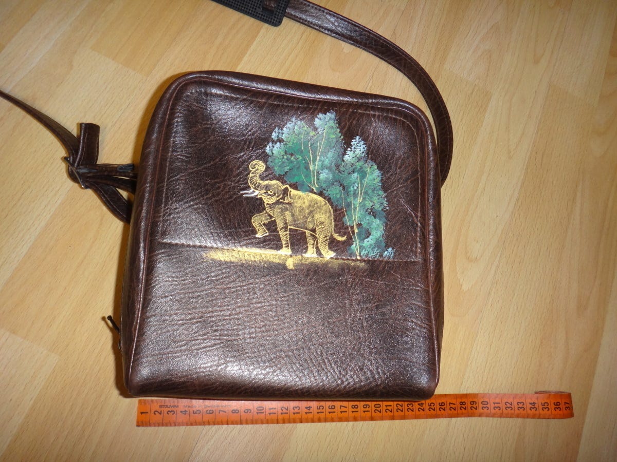 Retro camera bag