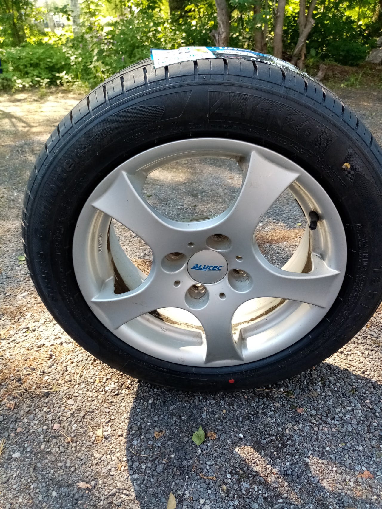 Ford Aluvanteet / Kesärenkaat 15