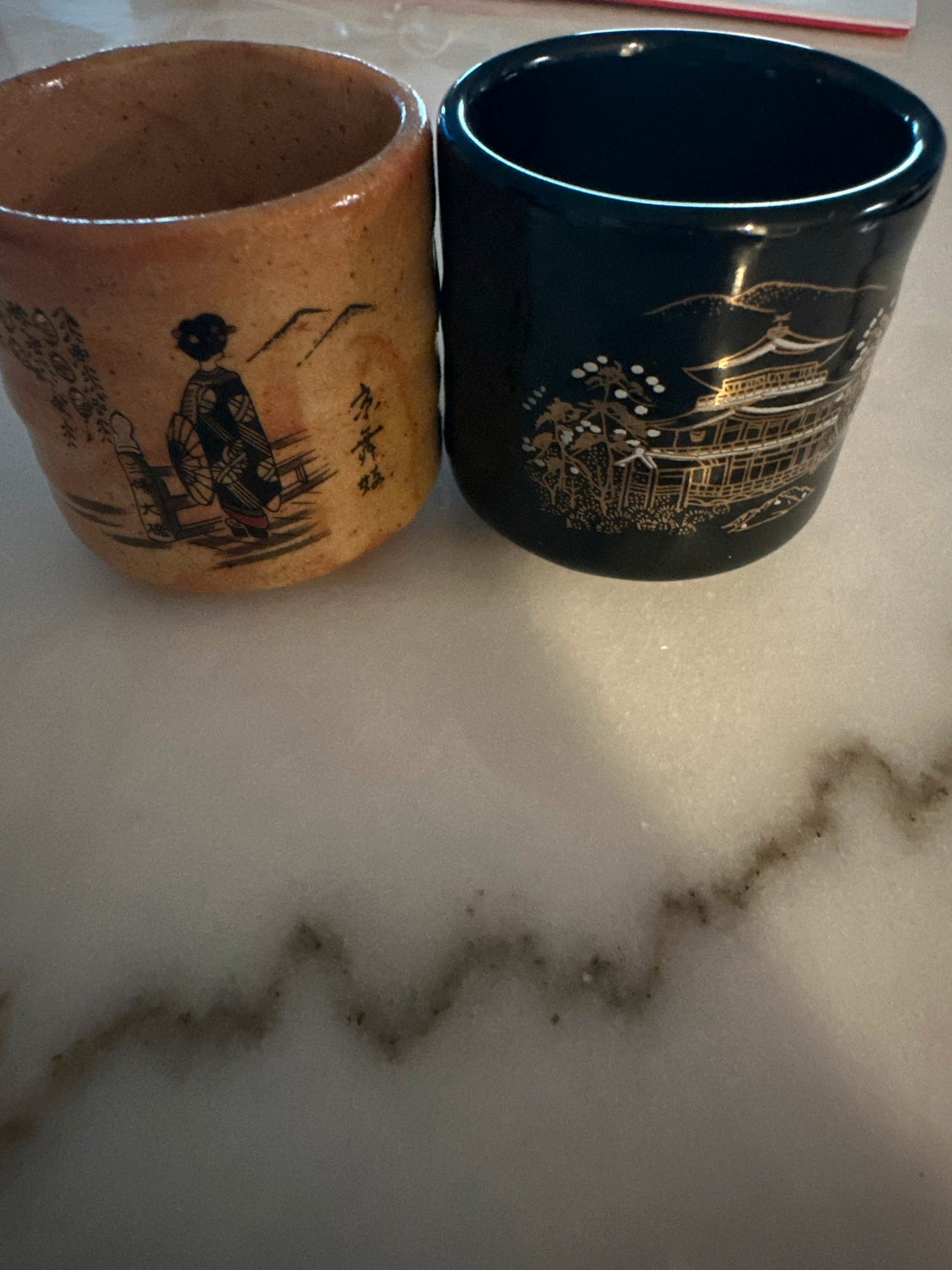 Japanilaiset teekupit