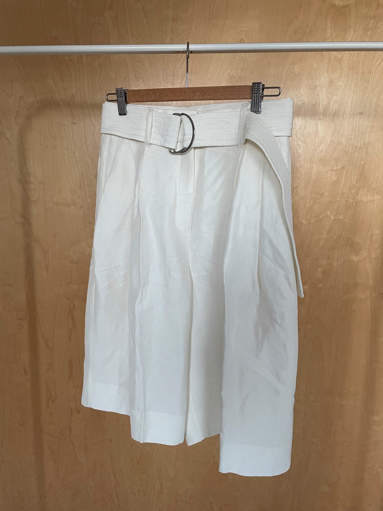 H&M Linen Blend shortsit, koko 38