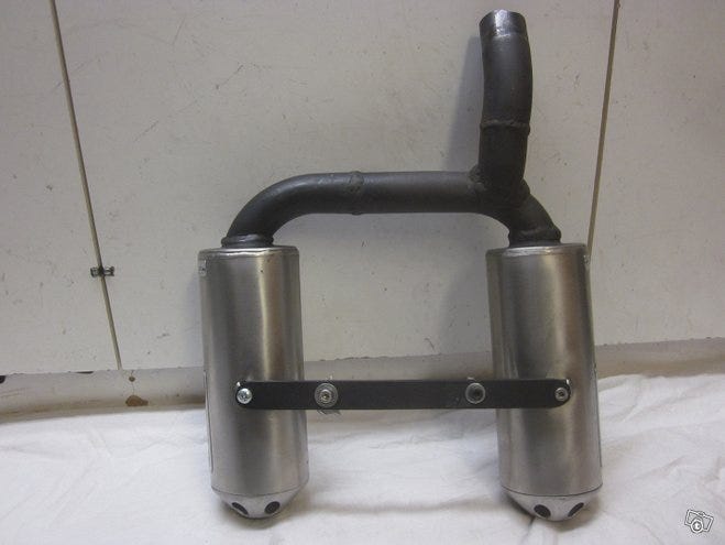 Kawasaki xz6r ixil tehoputki under seat