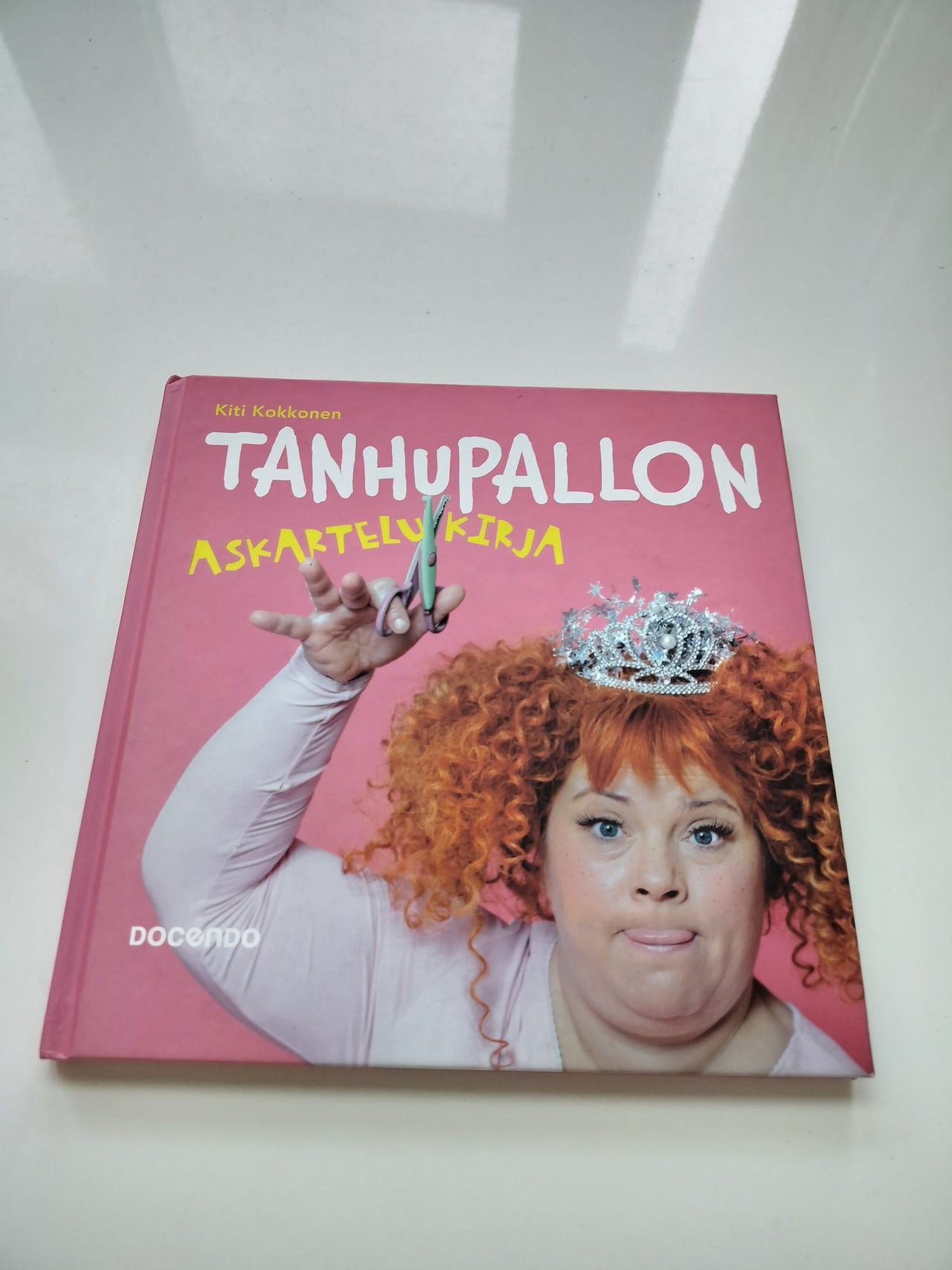 Tanhupallon askartelu kirja Kiti Kokkonen
