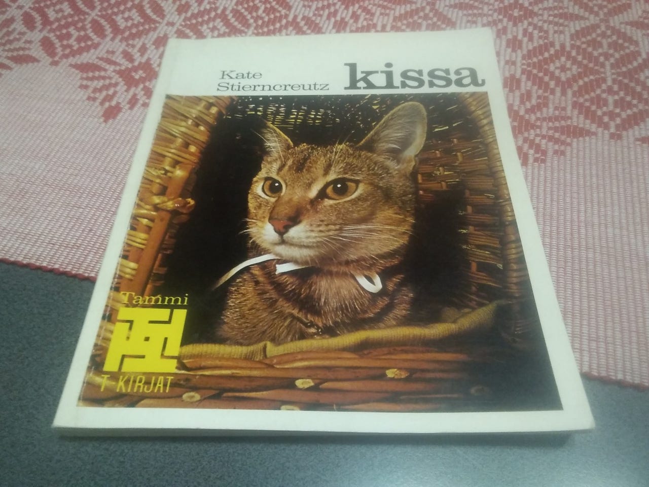 Kissa. Kate Stierncreutz