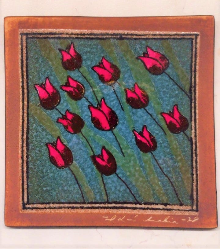 Heljä Liukko-Sundström keram.taulu Tulppaanit 1978