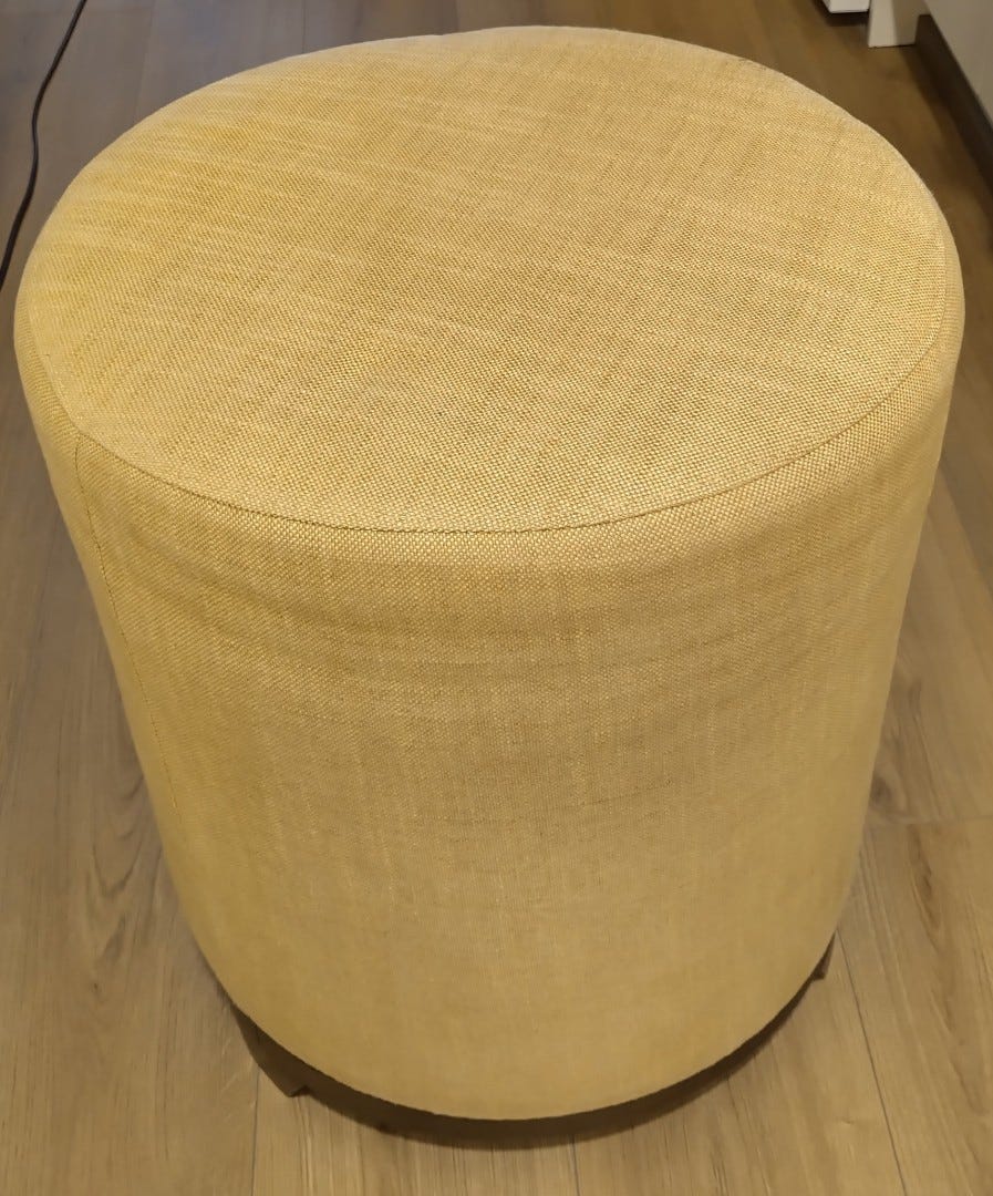 Natuzzi Ungaretti rahi ottomaani beige