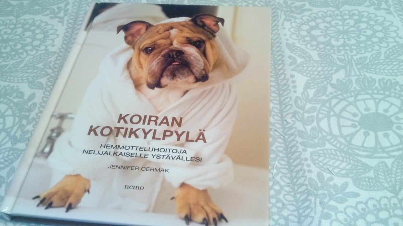 Koiran kotikylpylä . Jennifer Cermak