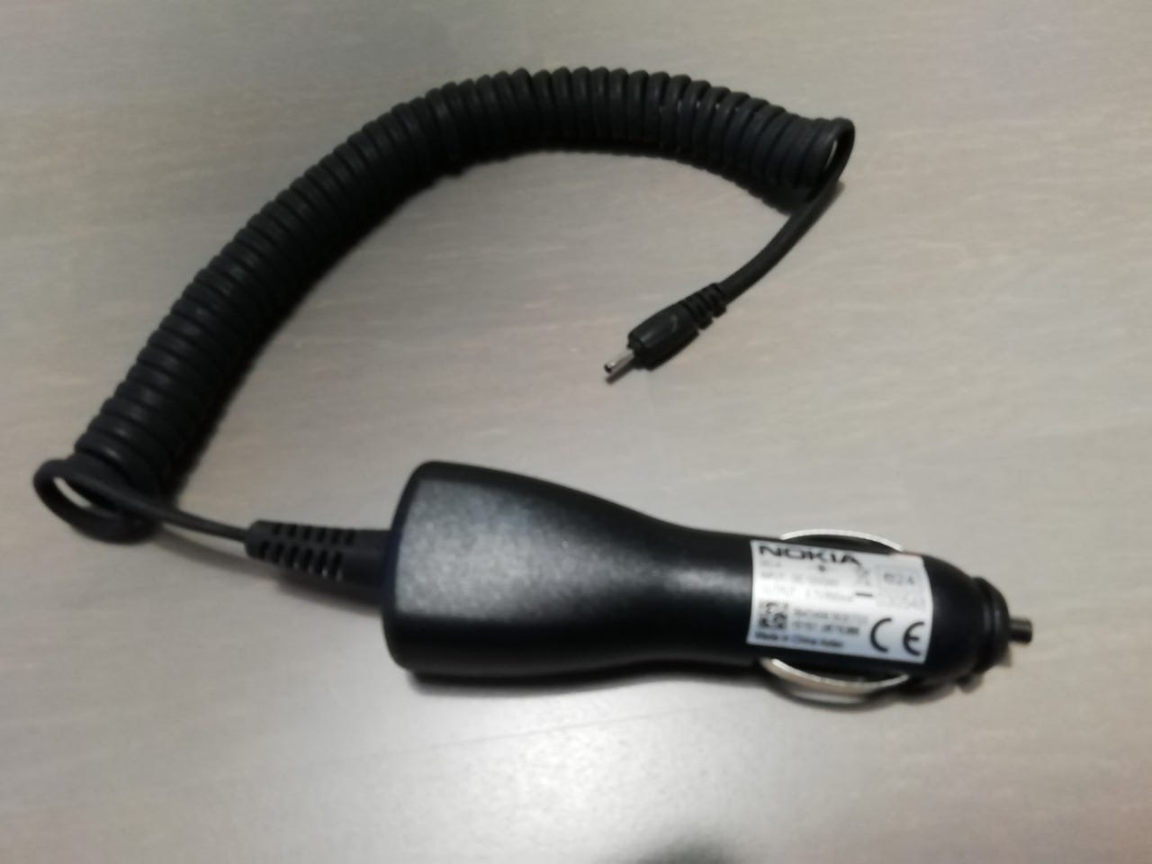 Nokia autolaturi DC-4