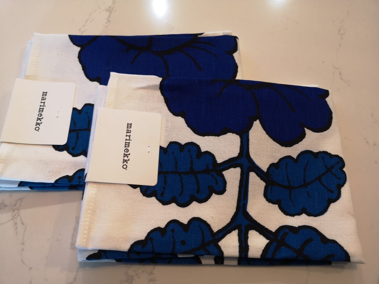 Marimekko Maalaisruusu-keittiöpyyhe 2 kpl | Tori 