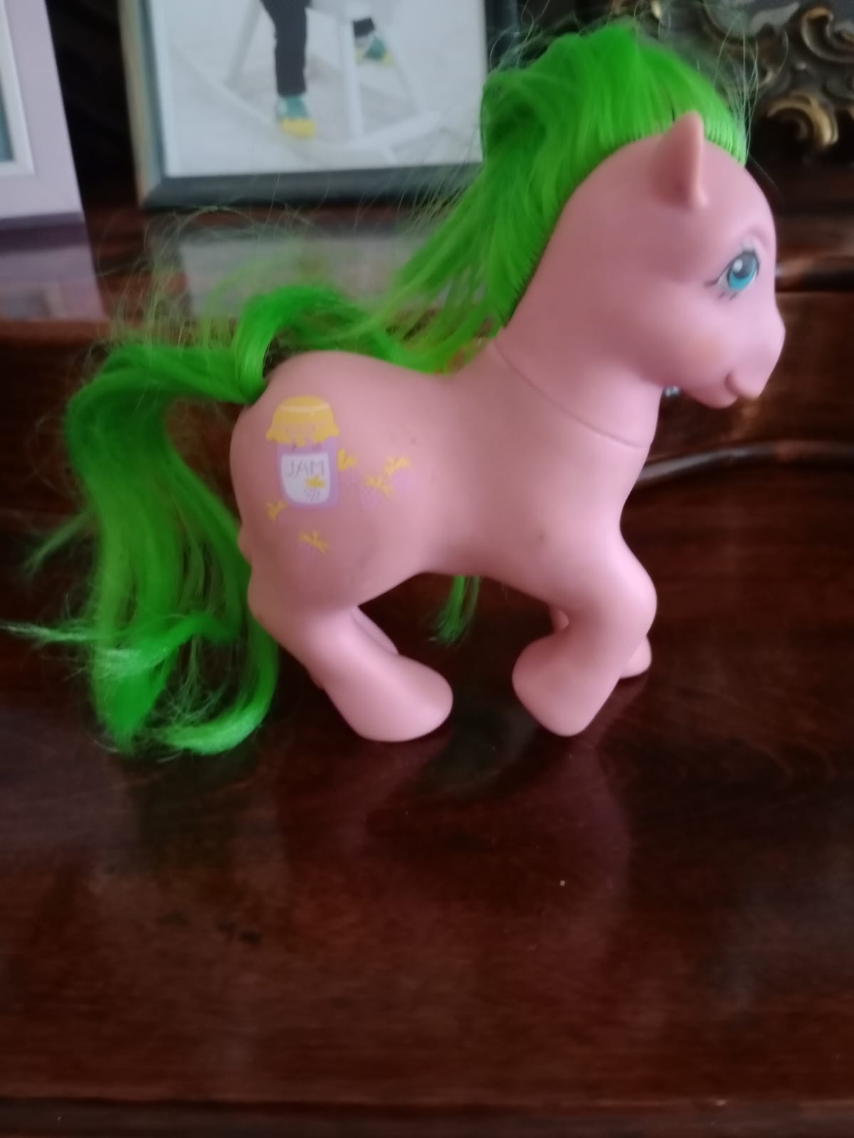 Rasberry Jam-poni