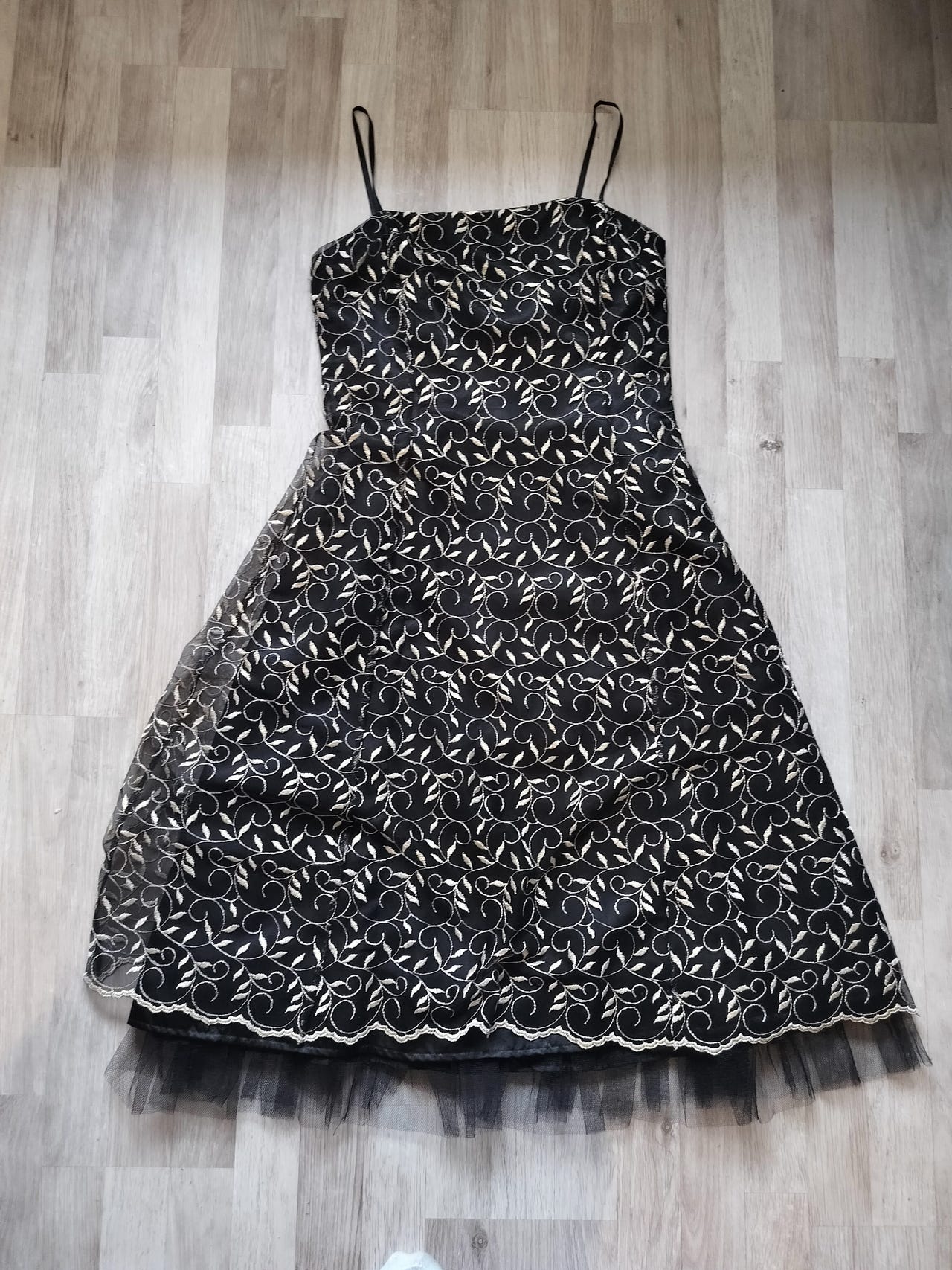 Glitz juhlamekko 36