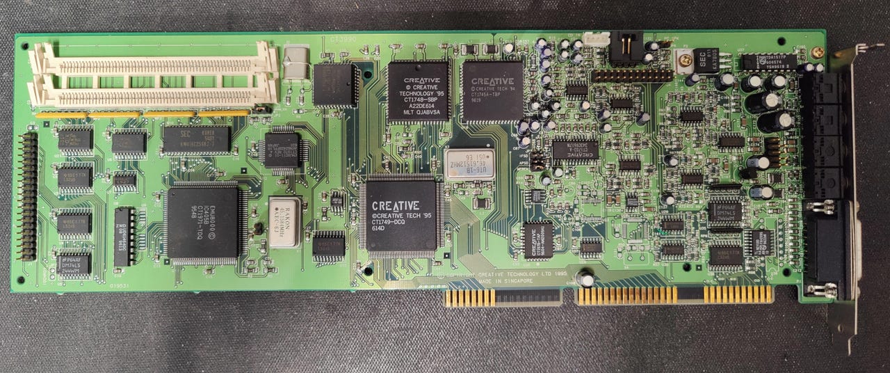 Creative Labs Sound Blaster AWE32 CT3990 | Tori