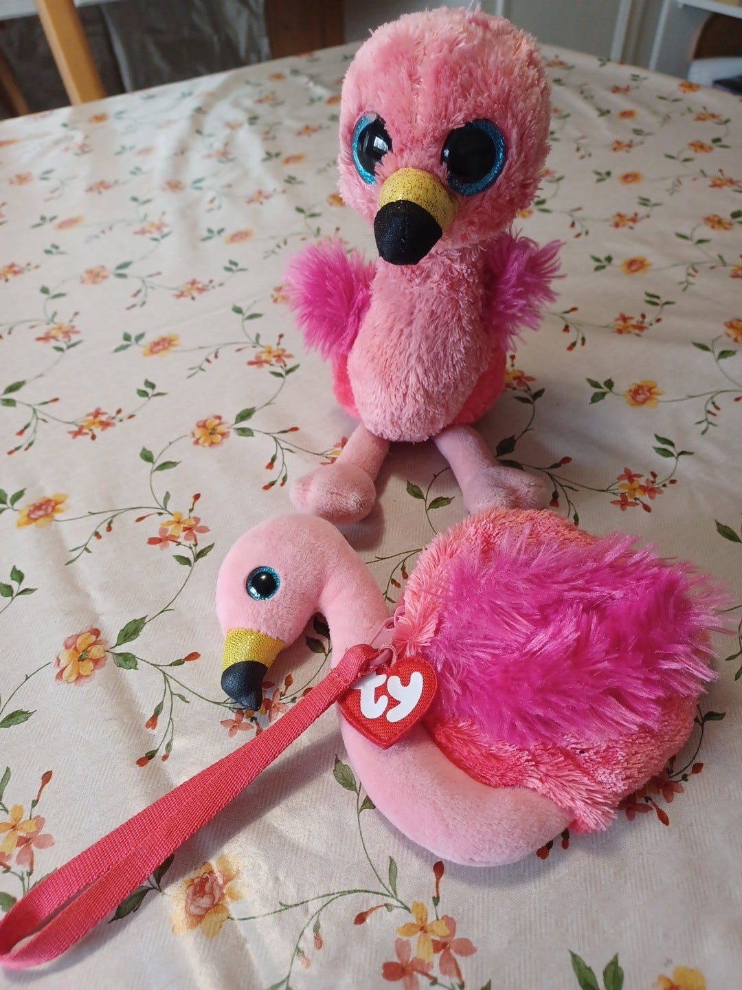 Ty beanie boo, Gilda, flamingo ja kukkaro
