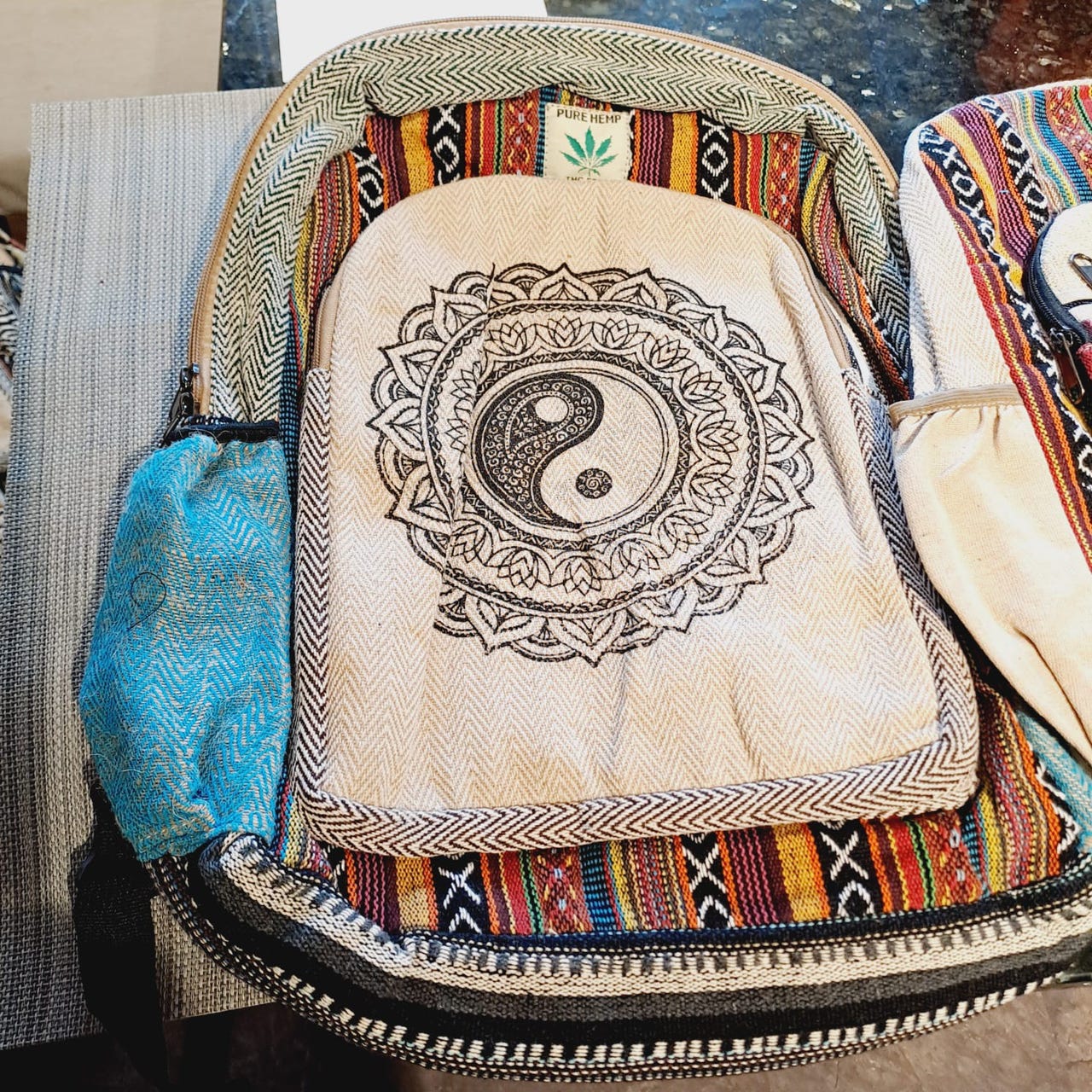 Reppu Boho tai hippie design, käsityö.
