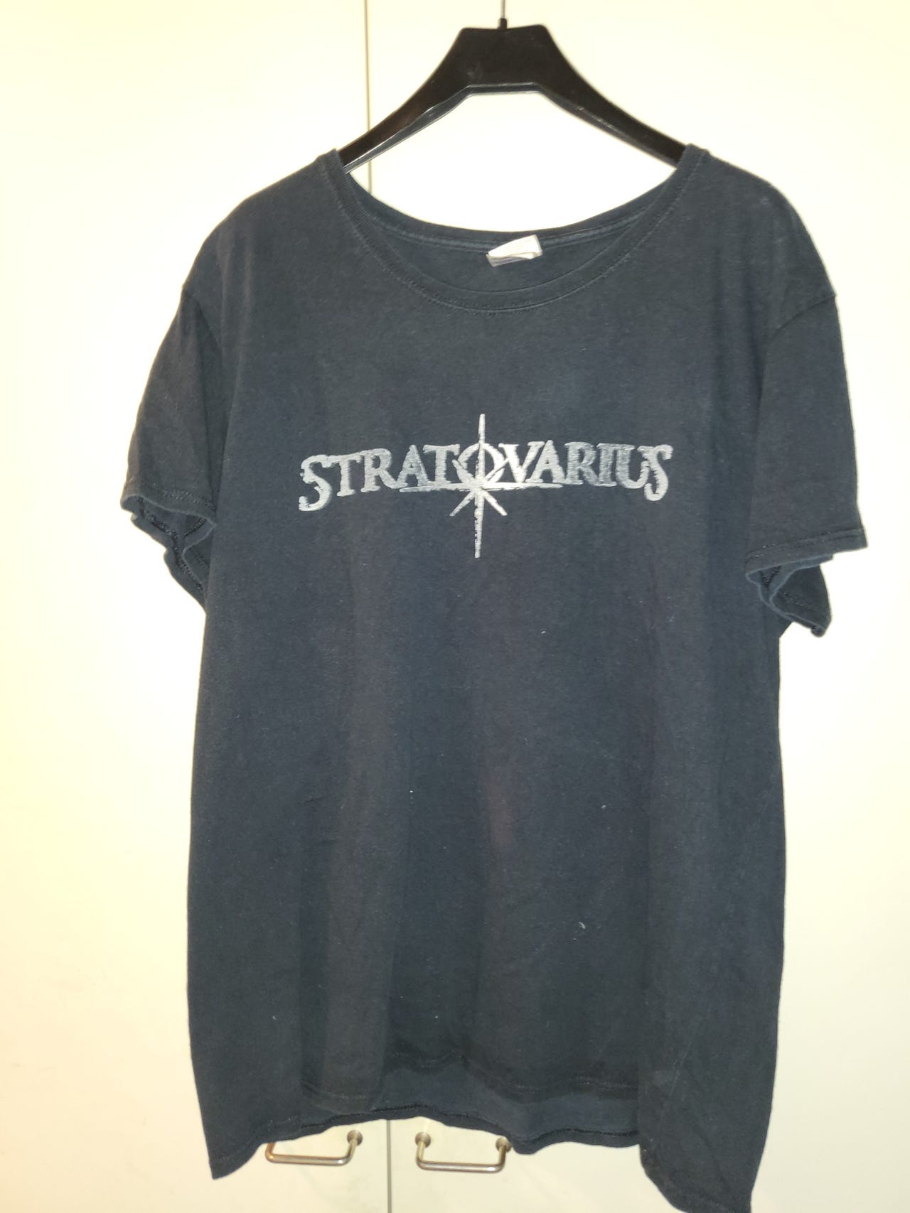 Stratovarius paita Tori