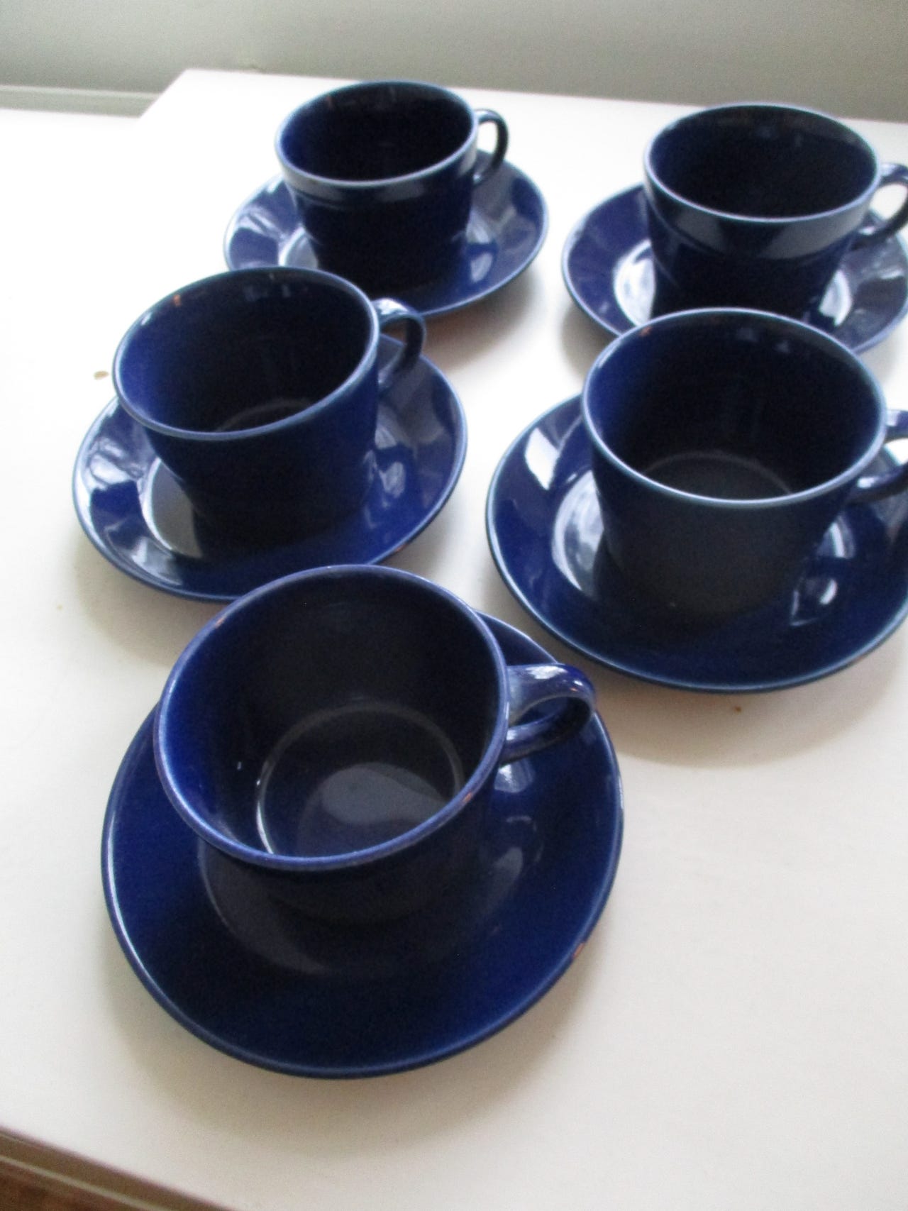 Kilta Arabia kahvikupit ja lautaset 5 kpl sininen yhteishintaan