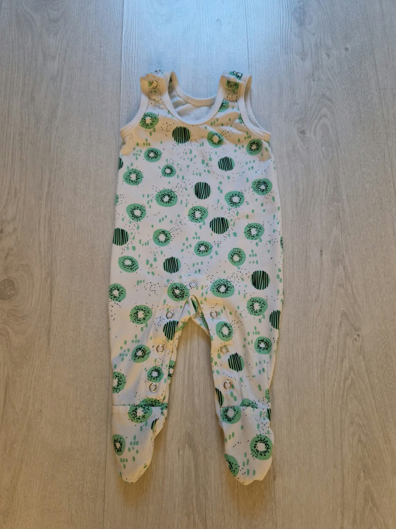 Valkoinen potkuhaalari, PikkuSet, koko 50/56