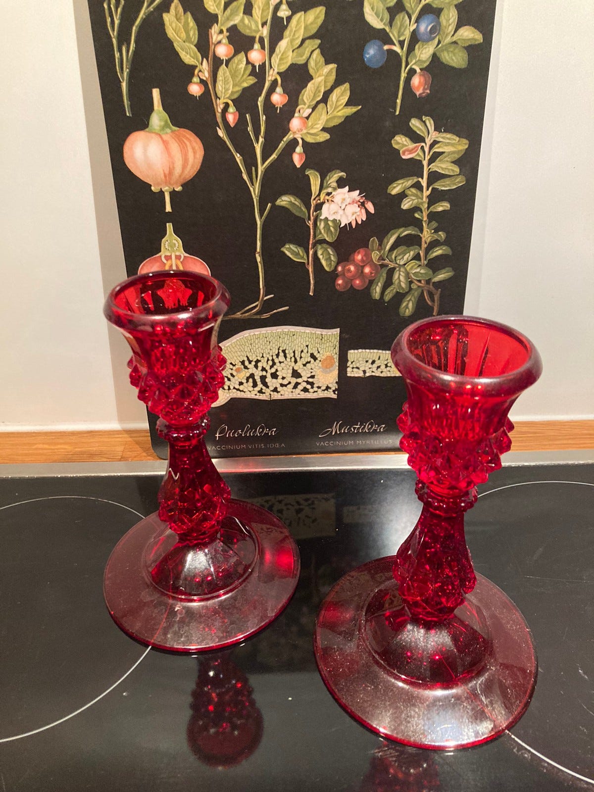 Dos candelabros en venta