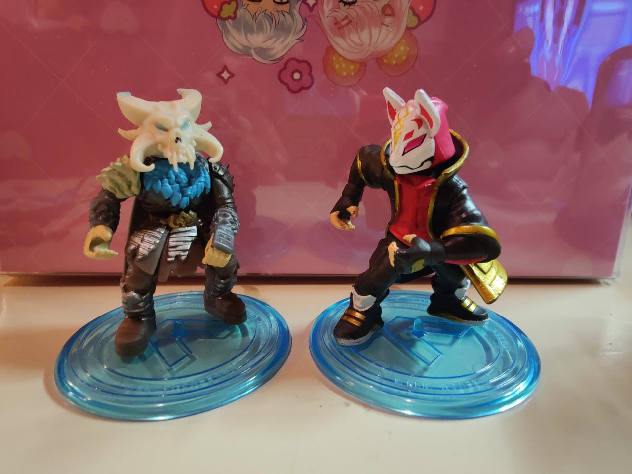 Fortnite figuurit ja aseet