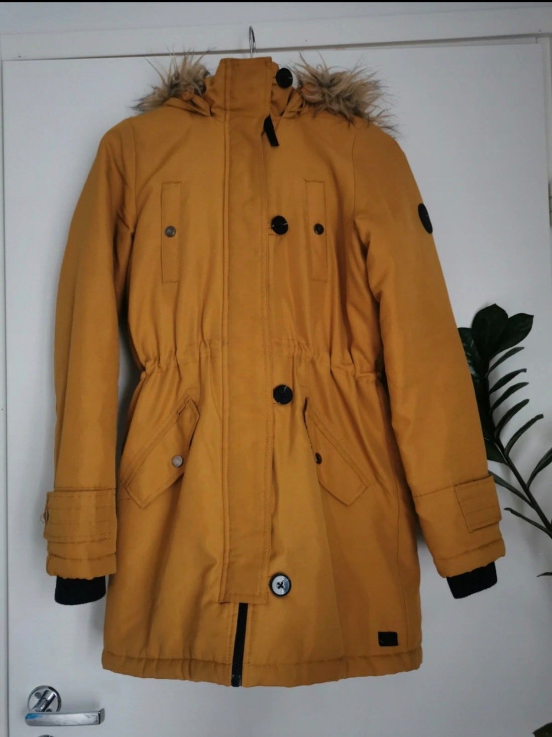 Vero Moda - parkatakki, koko XS