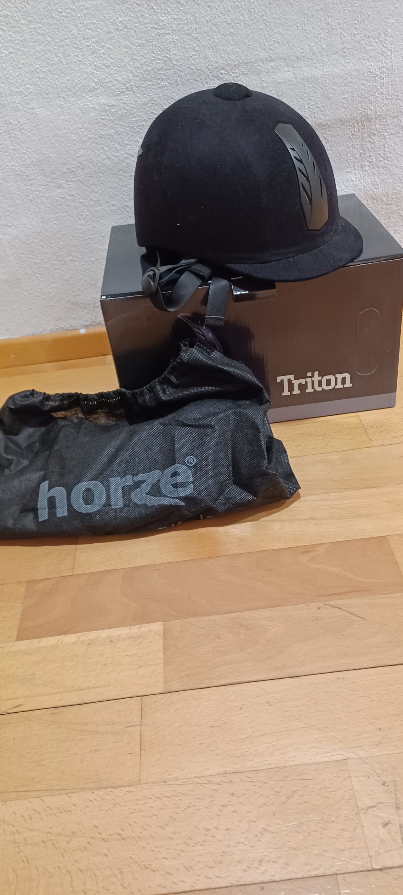 HORZE Portafrustini Da Parete - Supporto In Plastica PVC Per Fino A 12 Fruste