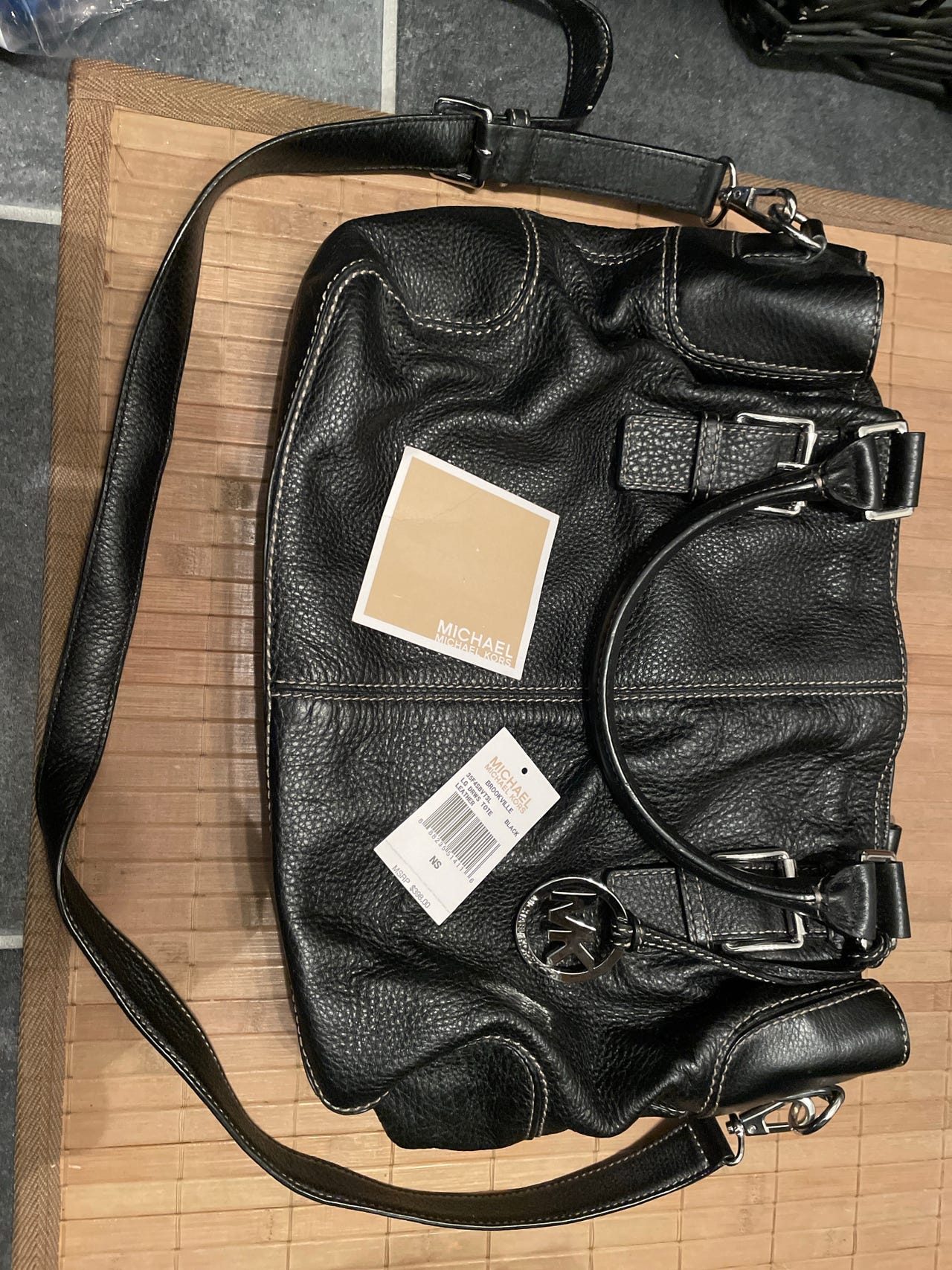 Michael Kors Brookville olkalaukku