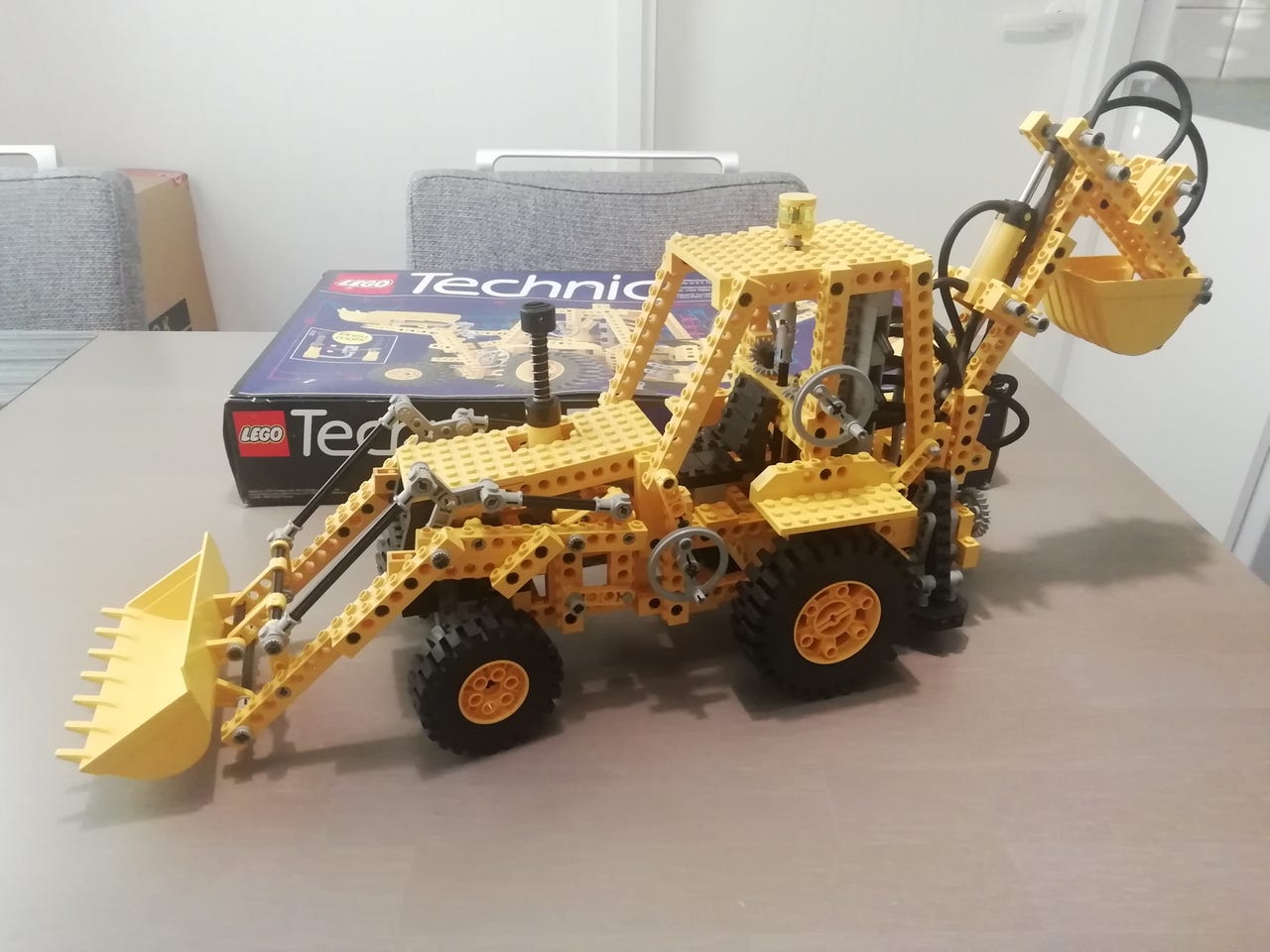 Technic 8862 Lego Technic Jcb Digger LEGO TECHNIC: Backhoe Grader
