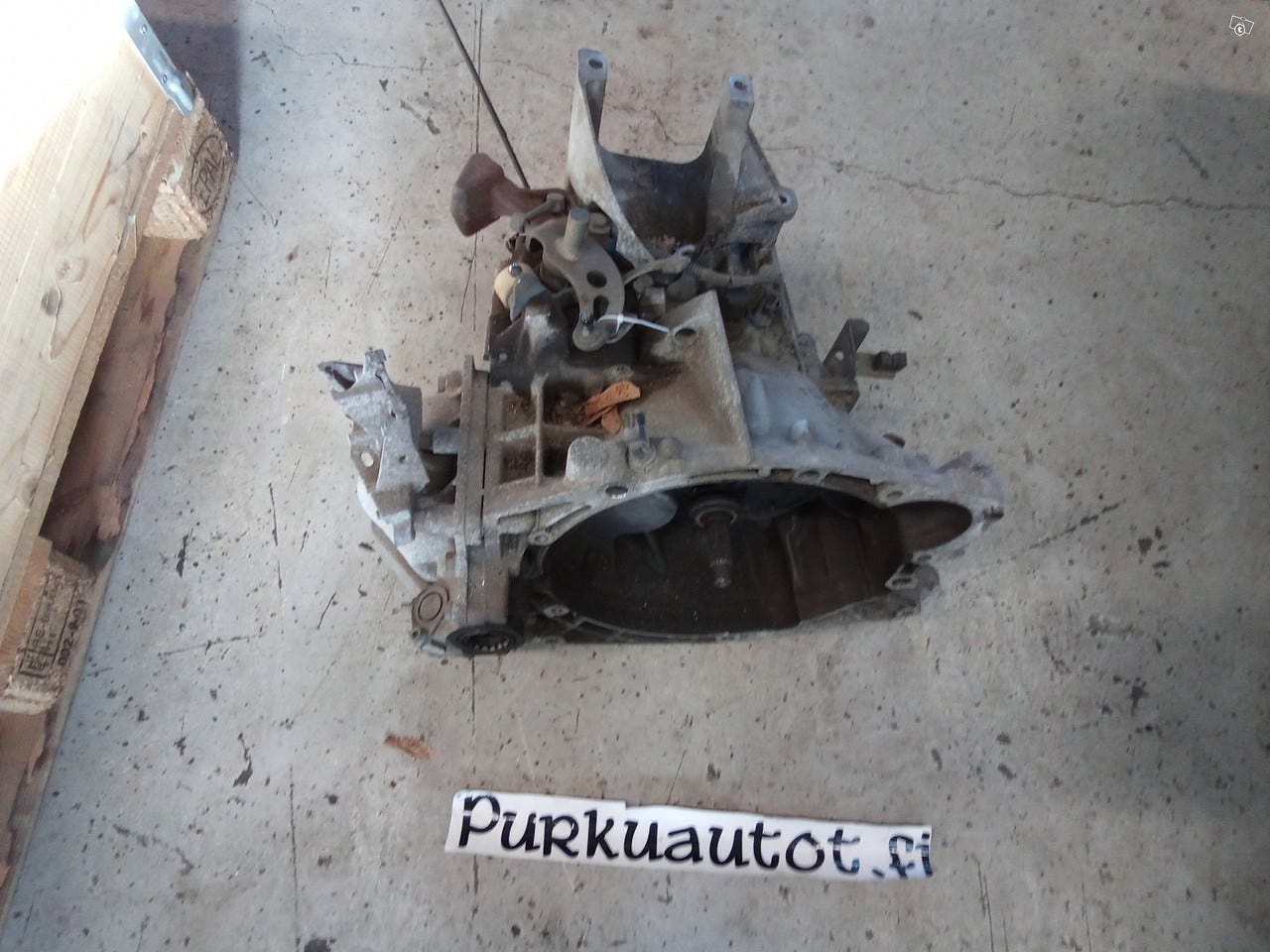 Peugeot 407 vaihdelaatikko manuaali 6v 2005