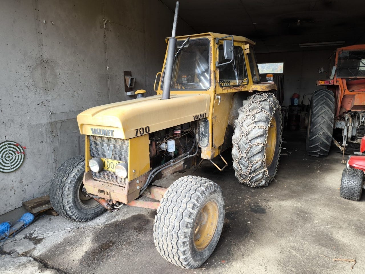 Valmet 700 + Patu metsävarustus