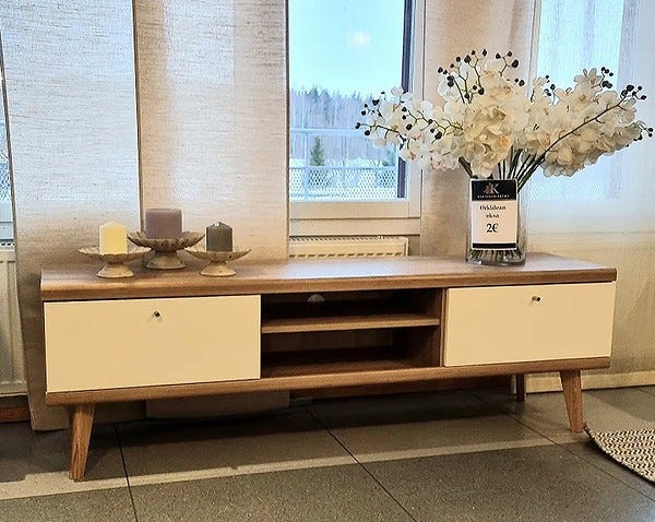 Valko-tammisävyinen taso 160cm, 230e (ovh.485e)