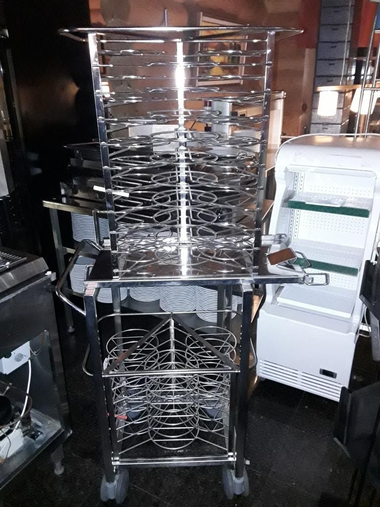 Bankettivaunu/lautasvaunu