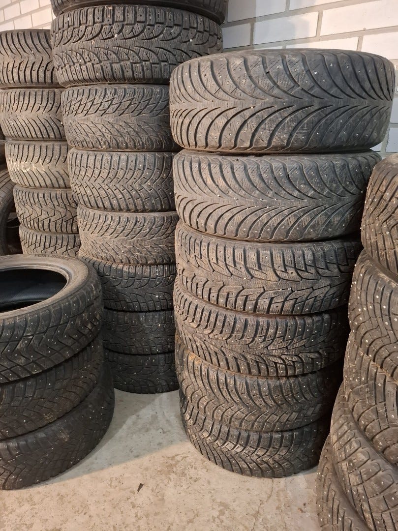 205/55R16 talvirenkaita.