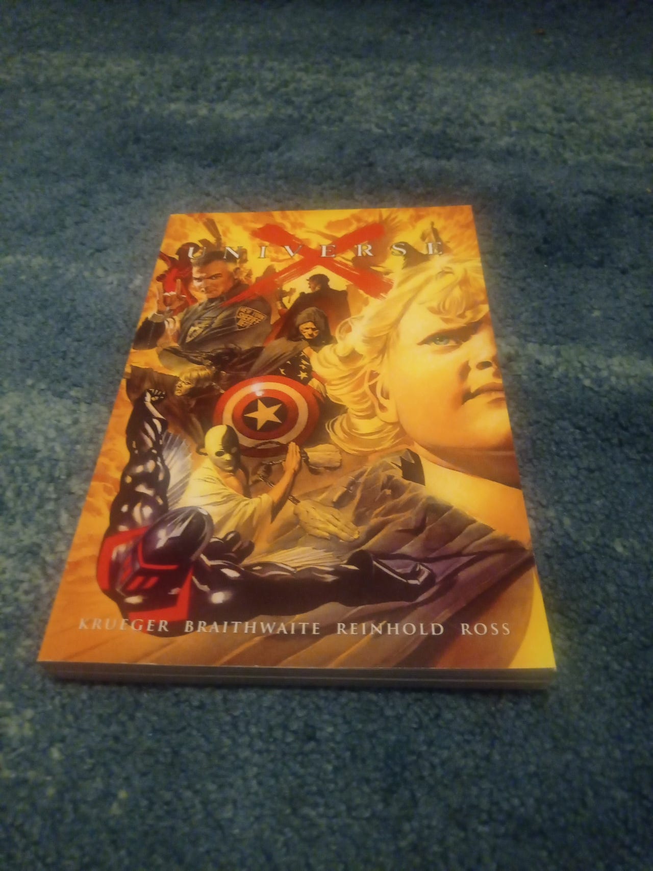 Marvel Universe X Vol 1