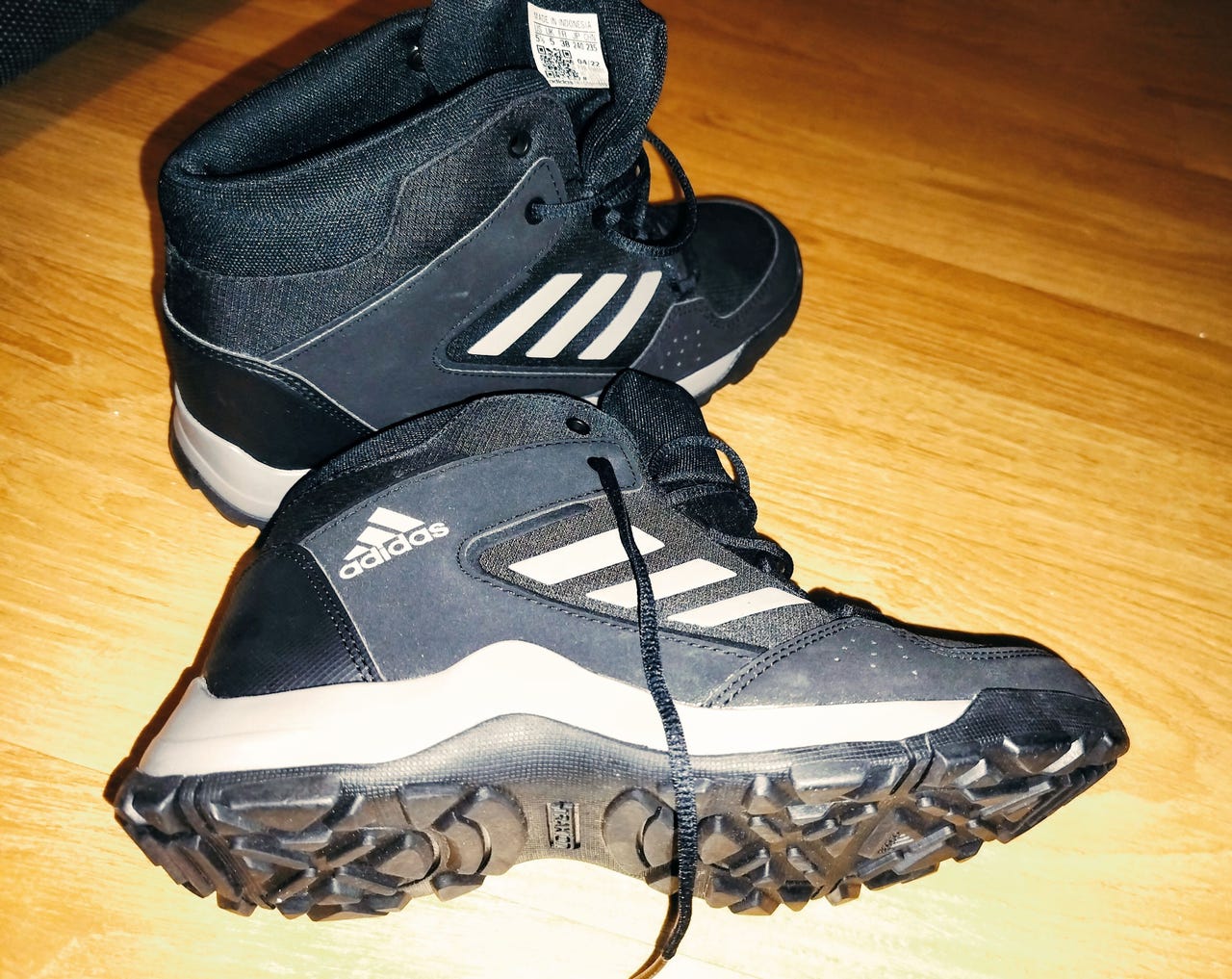 adidas-nilkkurit-tori