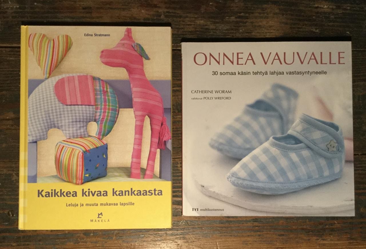 Käsityökirjat 3 erilaista