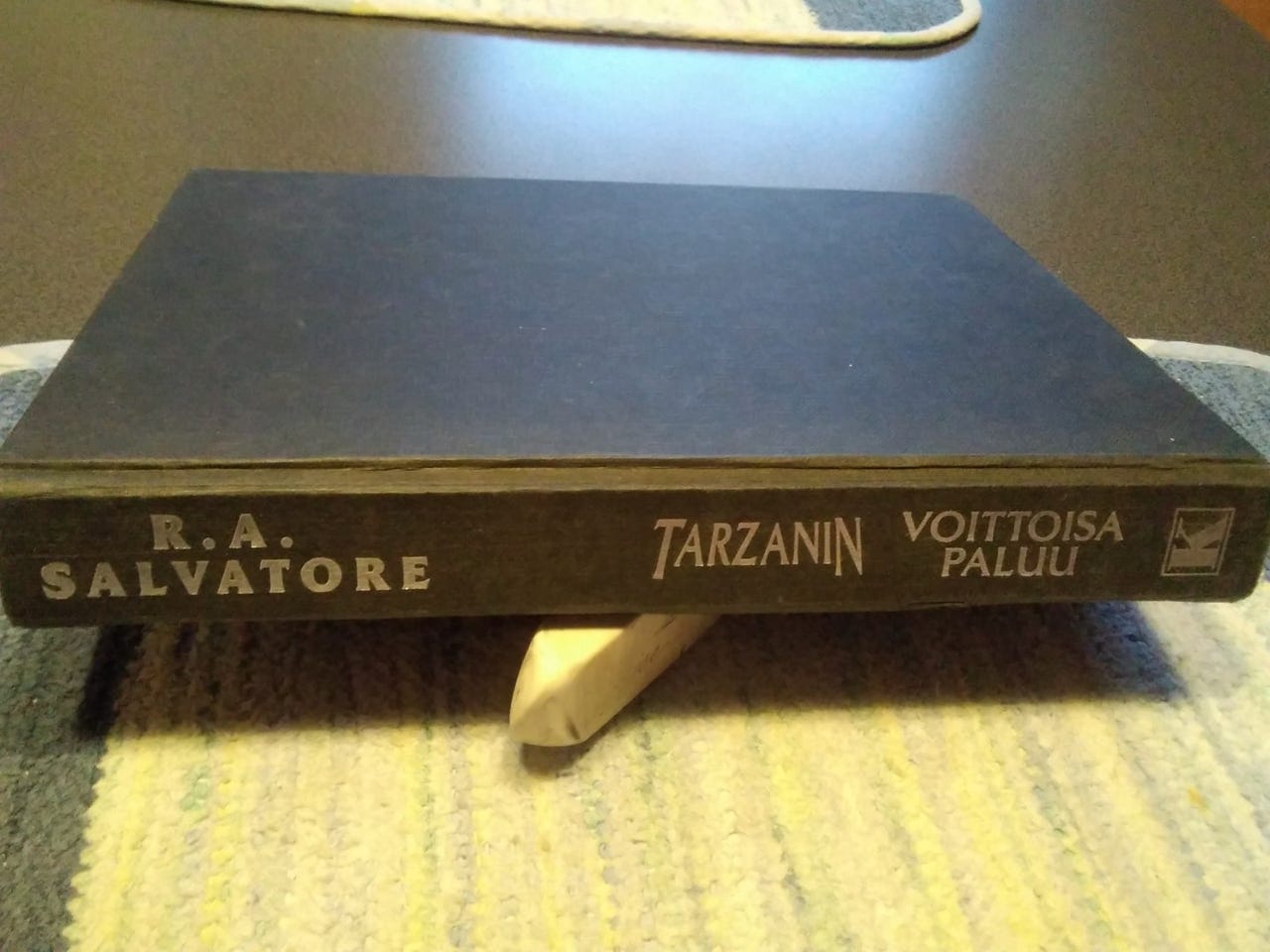 Tarzanin voittoisa paluu. R. A. Salvatore