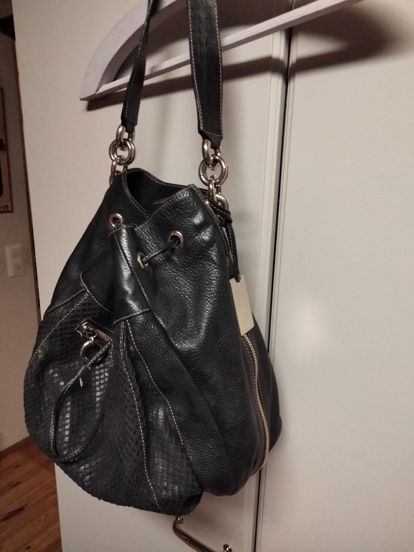 Furla nahka laukku,musta