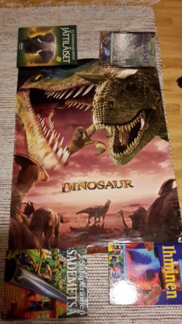 Isoja Dinosaurus Julisteita 3kpl Walt Disney