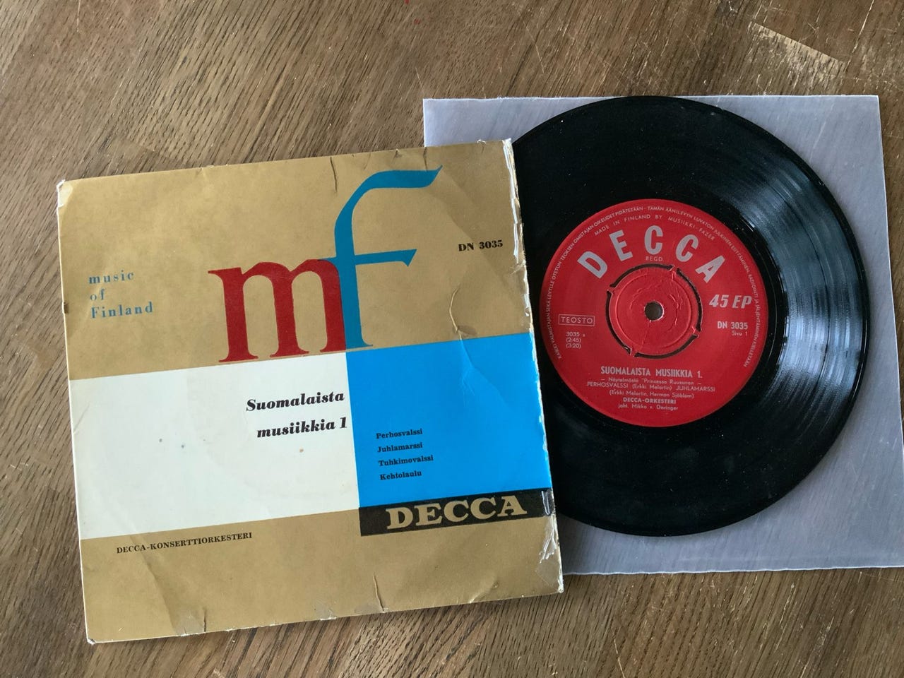 Decca-Konserttiorkesteri  Suomalaista Musiikkia  7