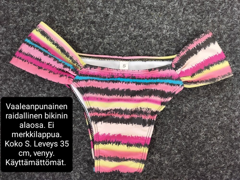 Vaaleanpunaiset raidalliset bikinit S