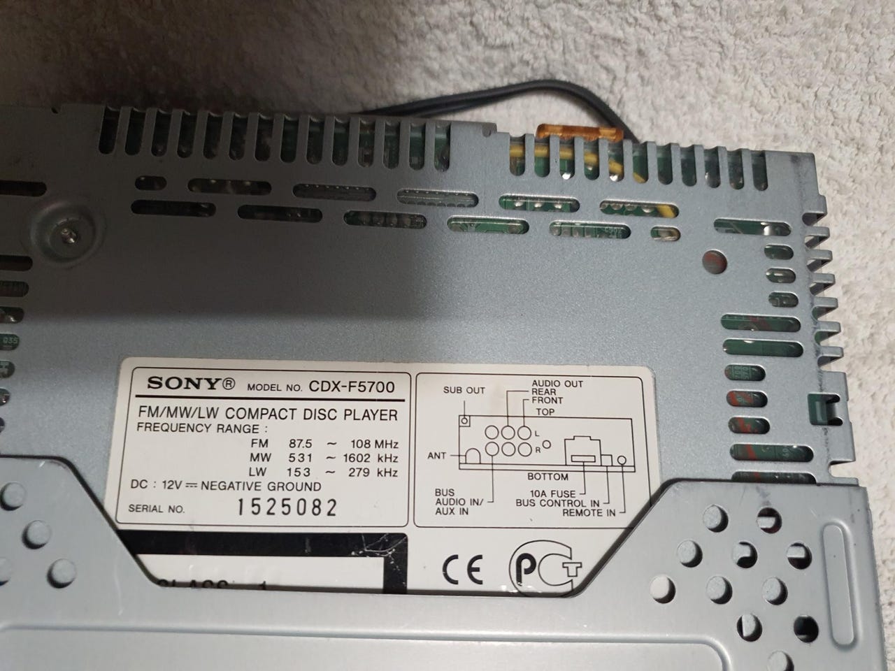 SONY CDX- F5700 Autostereo
