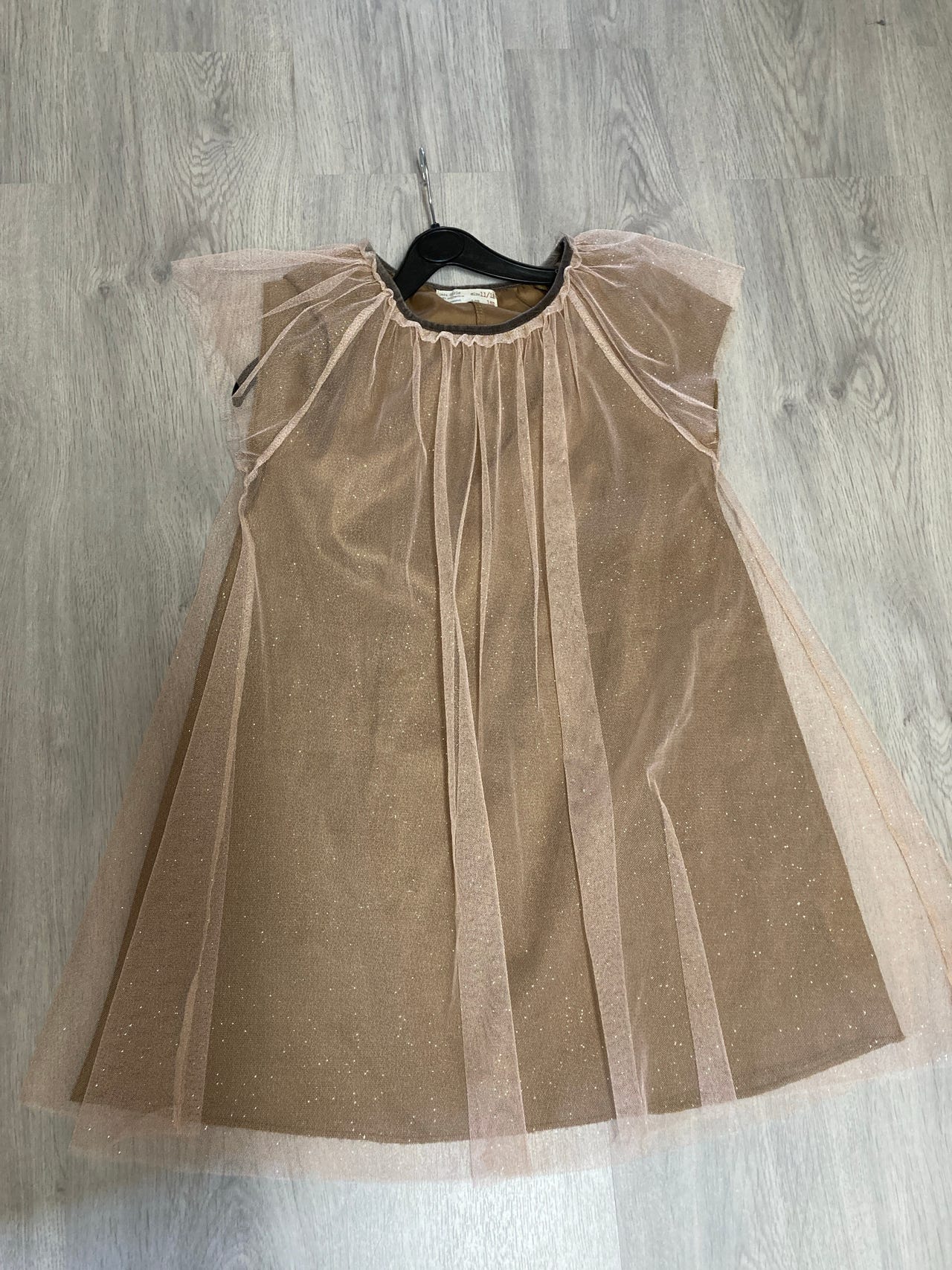 Zara mekko kimalteleva