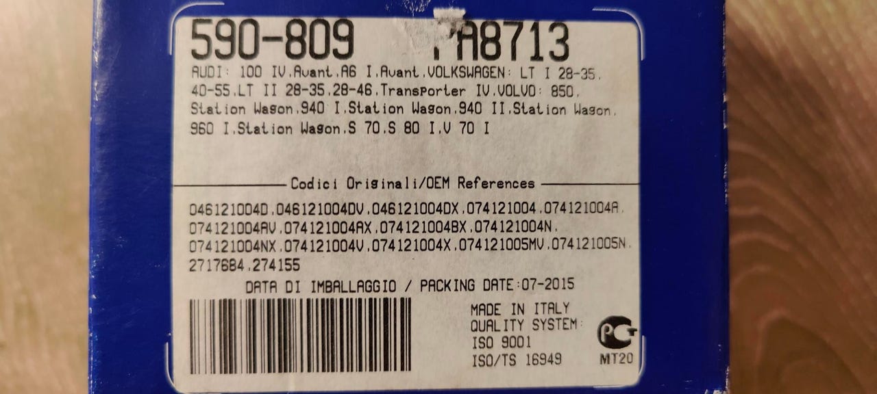 Vesipumppu useisiin Audi-malleihin