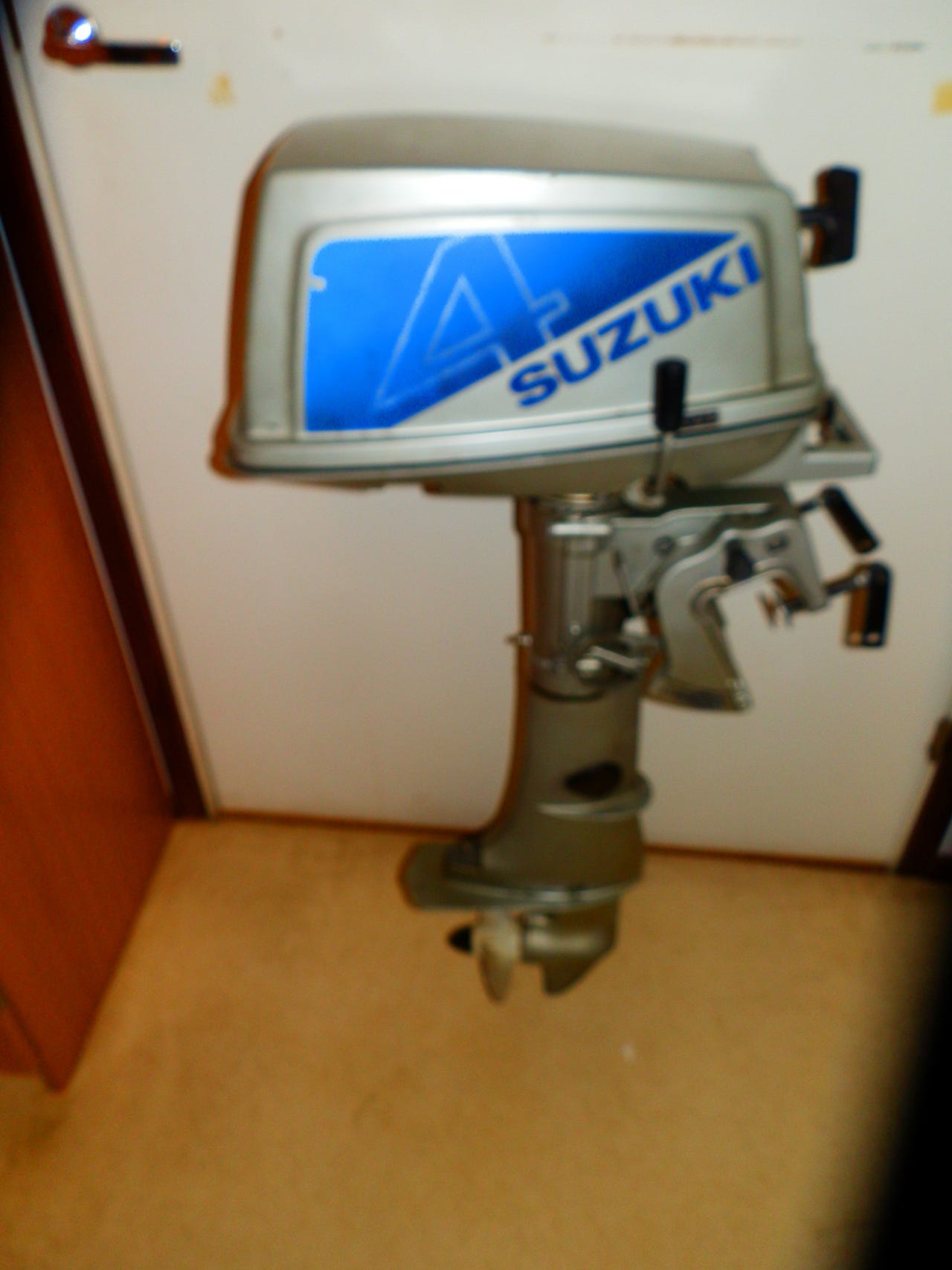 Perämoottori Suzuki 4 hv
