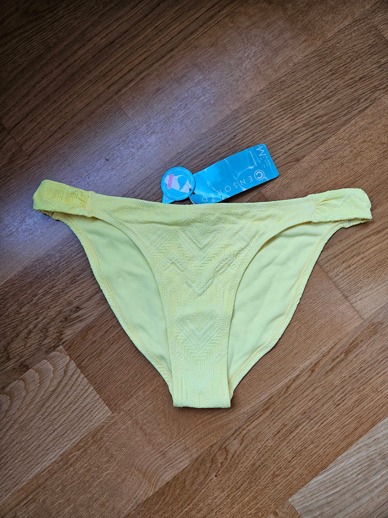 Käyttämättömät bikinihousut M